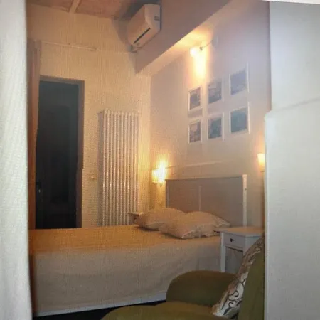 Piazza Mercato Bed & Breakfast *