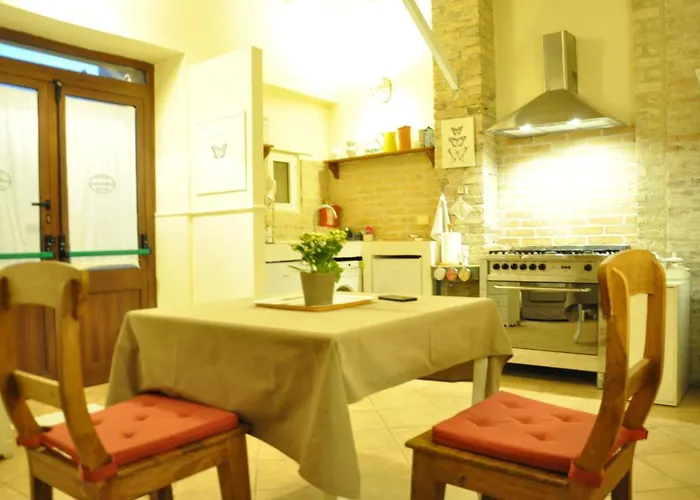 Piazza Mercato Bed & Breakfast 3*