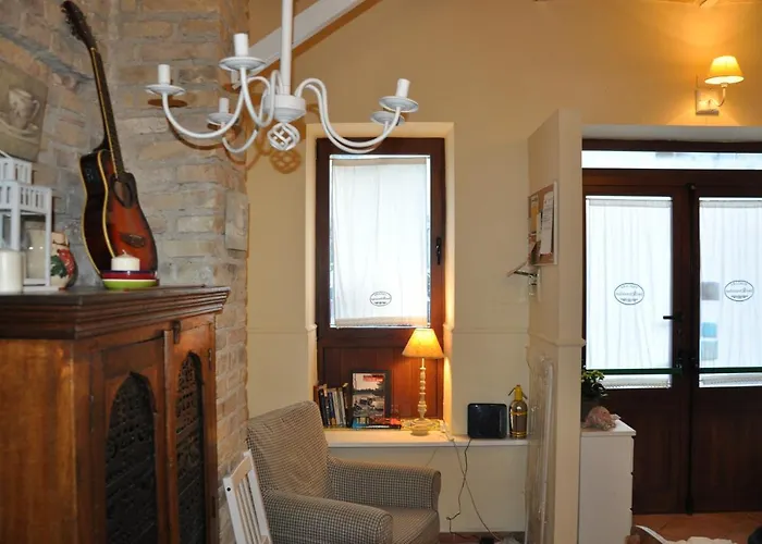 Piazza Mercato Bed & Breakfast